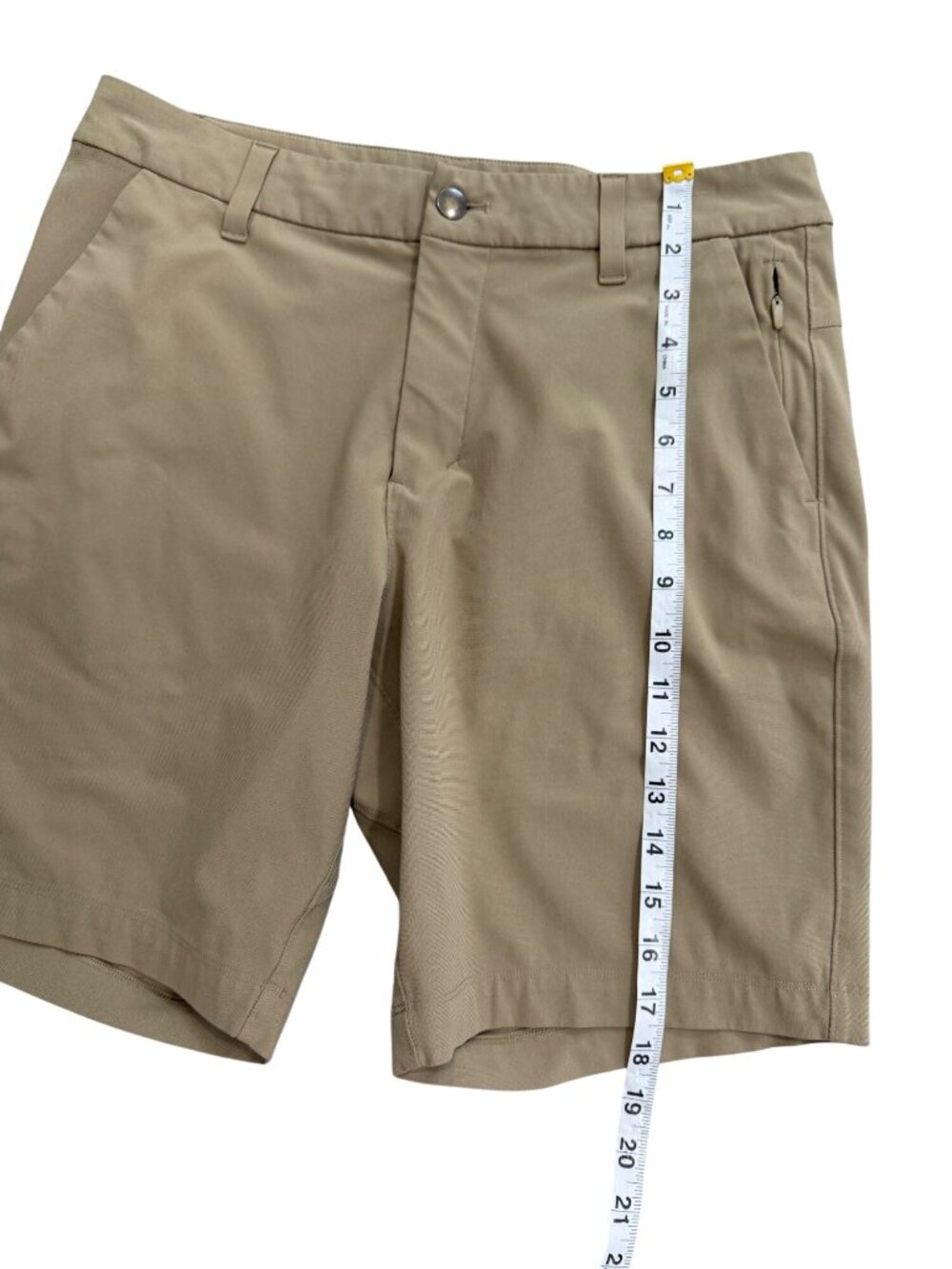 Lululemon Mens Size 30 Shorts Commission Classic Fit 9" Zip-Pocket Khaki LM7AAOS - Picture 6 of 7